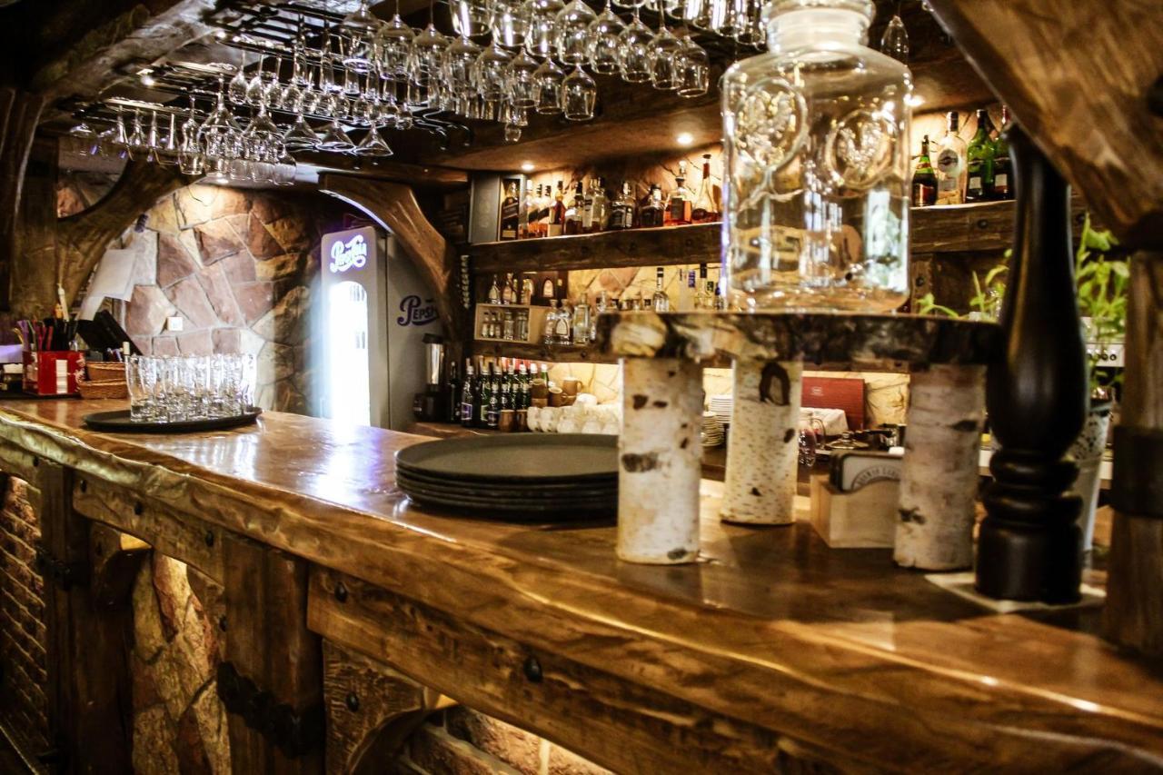 Hotel Rycerski Czeladź Eksteriør billede
